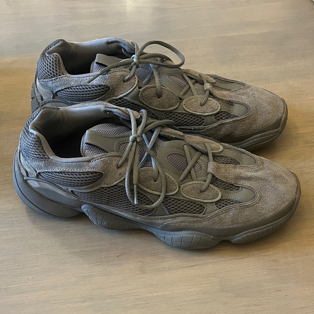 Men's Yeezy 500 grey